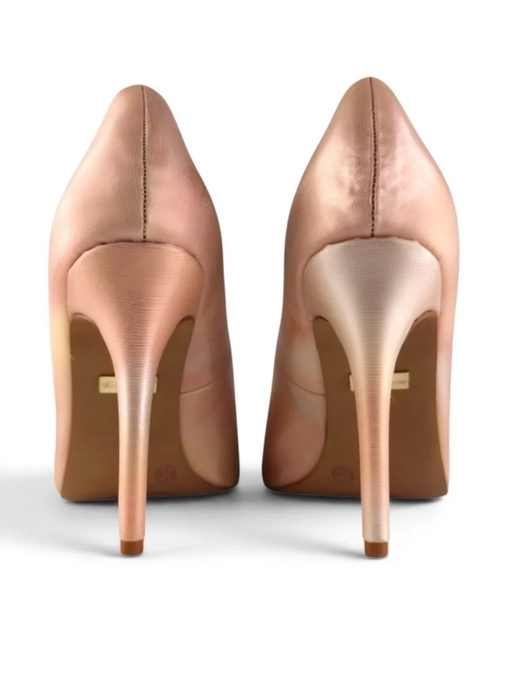 Torta Caliente Rose Gold Metallic Ombré Pointed Toe Stiletto Pumps 6W